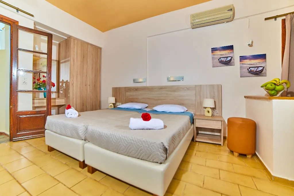 STUDIO CAPACITY 2 Room, Villa Diasselo, Crete