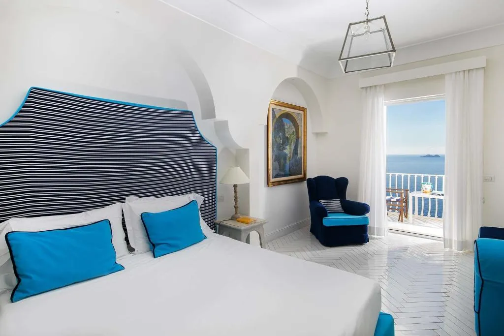 TRIPLE COMFORT SEA VIEW Room, Tramonto D'oro, Naples