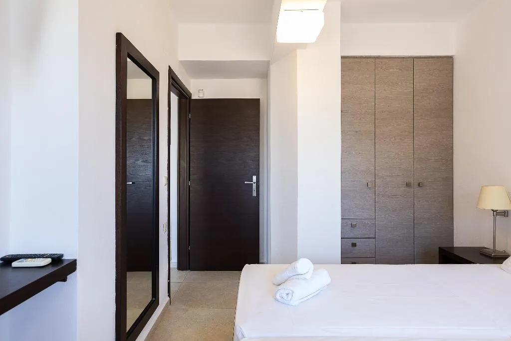 VILLA THREE BEDROOMS TWO BATHROOMS Room, Pantheon Villas & Suites, Crete