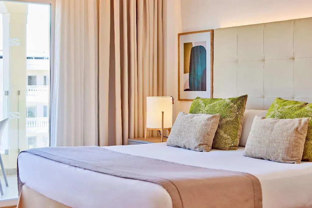 Room, Zafiro Bahia, Majorca