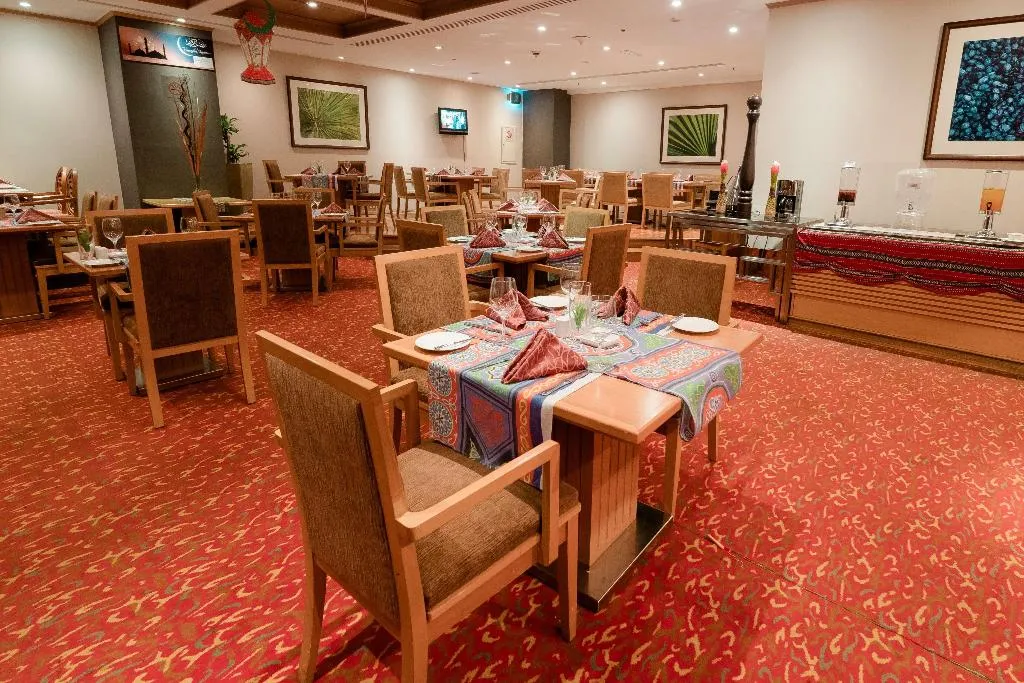 Restaurant, Orchid Hotel Al Barsha Formerly Golden Tulip Al Ba, Dubai