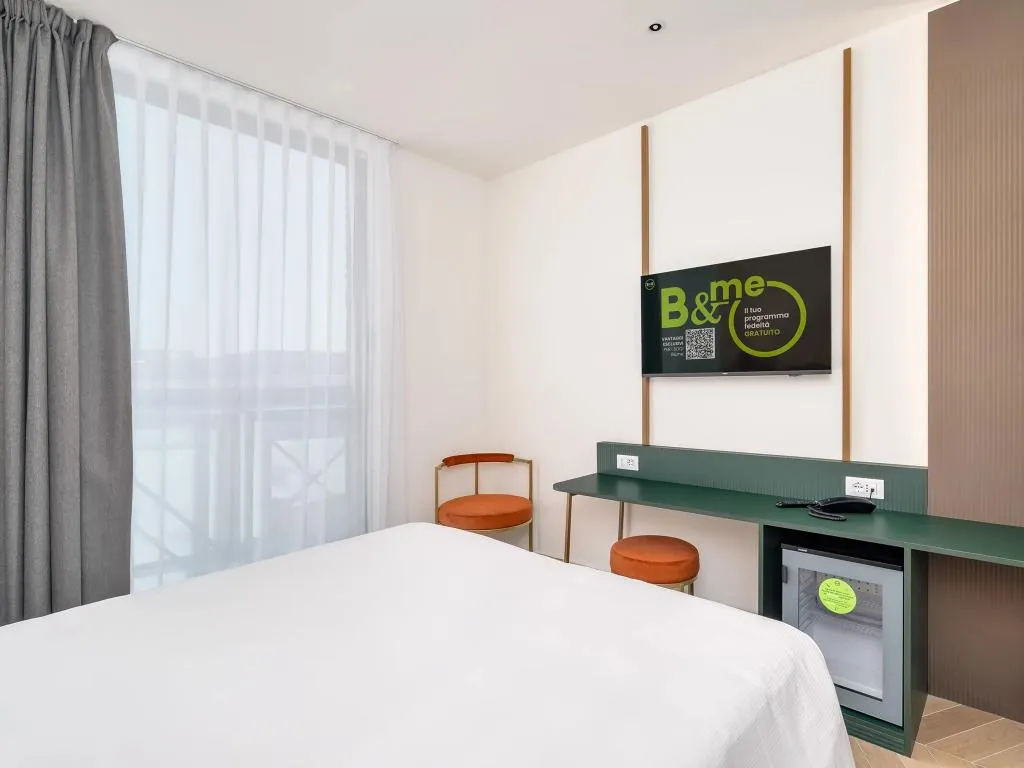 DOUBLE WITH TERRACE Room, B&B HOTEL Treviso Al Fogher, Venice
