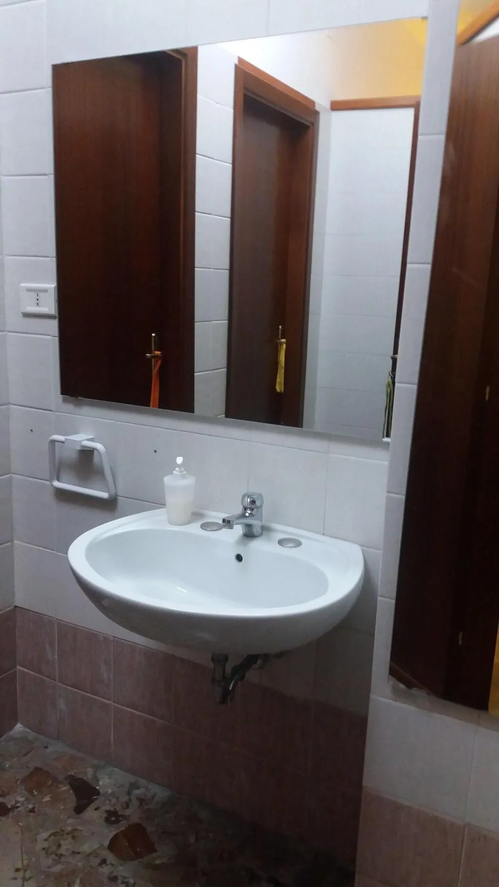 Room, B&B Central City, Naples