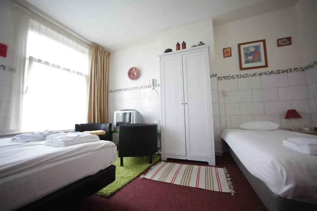 Room, Hotel Freeland, Amsterdam