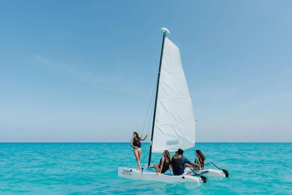 Sports and Entertainment, The Reef Playacar Beach Resort & Spa, Cancun Area