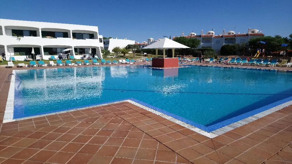 Pool, Quinta das Figueirinhas and Quintinha Village, Algarve