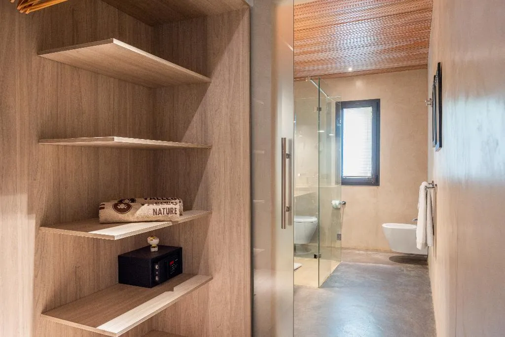 TRIPLE SUPERIOR WITH PRIVATE POOL Room, Vallegrande Nature Resort by Geocharme, Palermo