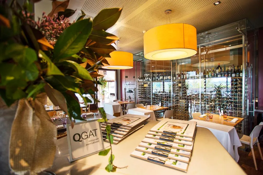 Restaurant, Qgat Suites & Events, Barcelona