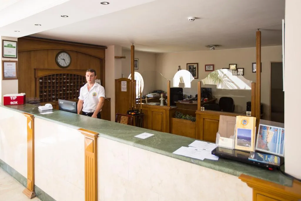 Lobby, Tuntas Family Suites Kusadasi, Izmir
