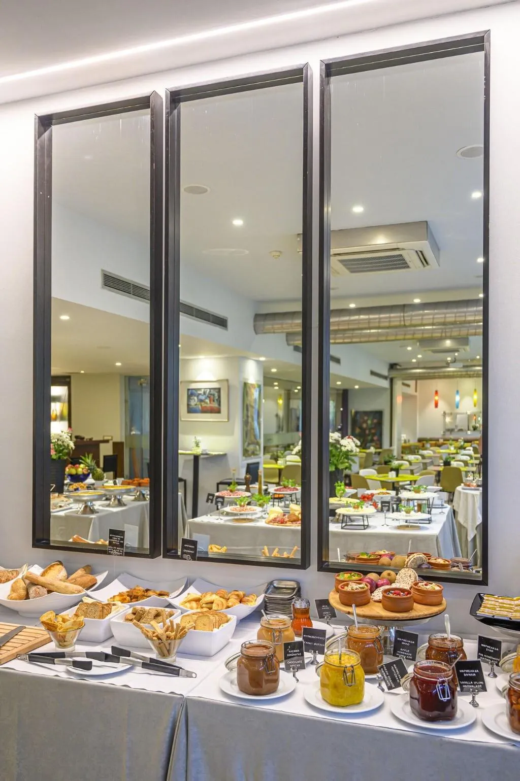 Restaurant, Polis Grand Hotel, Athens