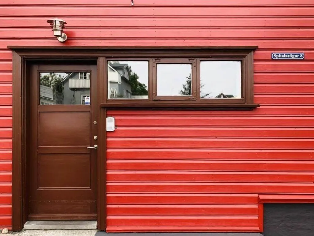 General view, The Old Bicycle Shop, Reykjavik