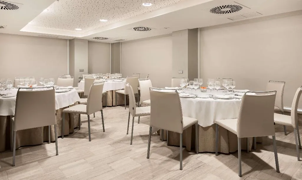 Conferences, NH Madrid Zurbano, Madrid