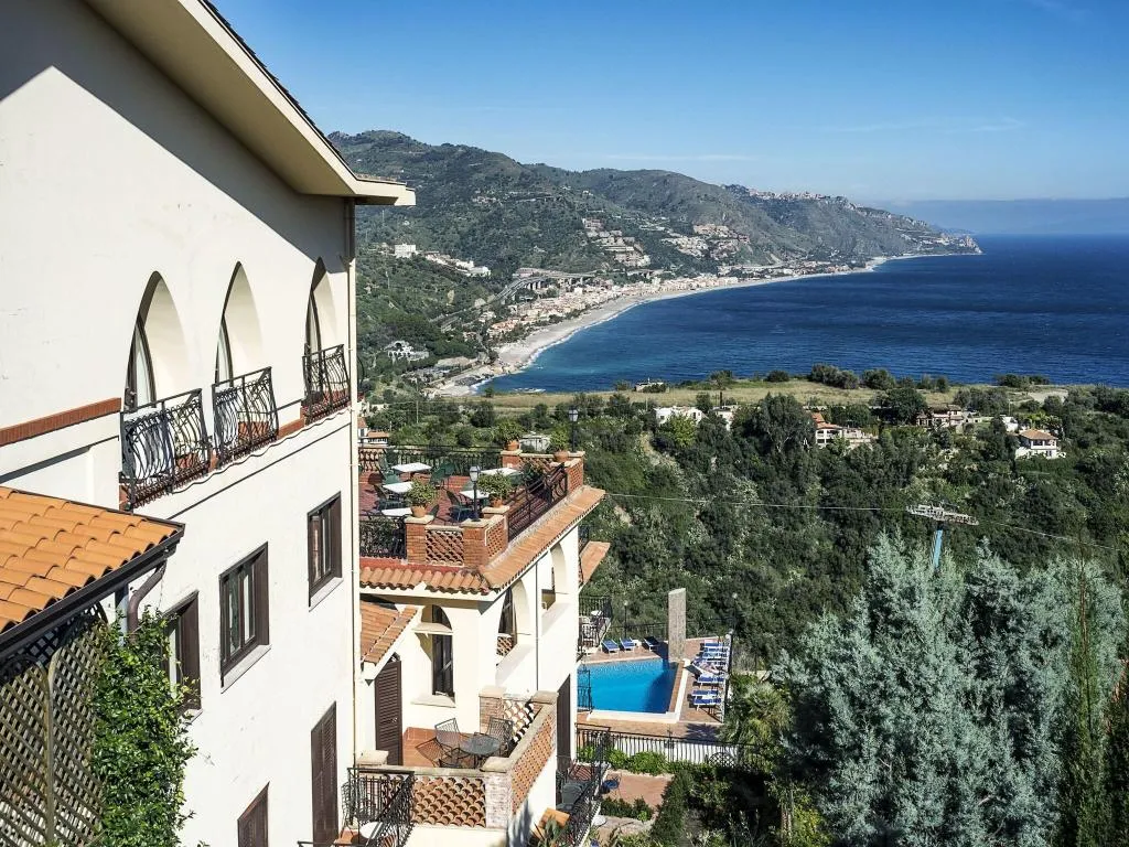 General view, Sirius, Taormina