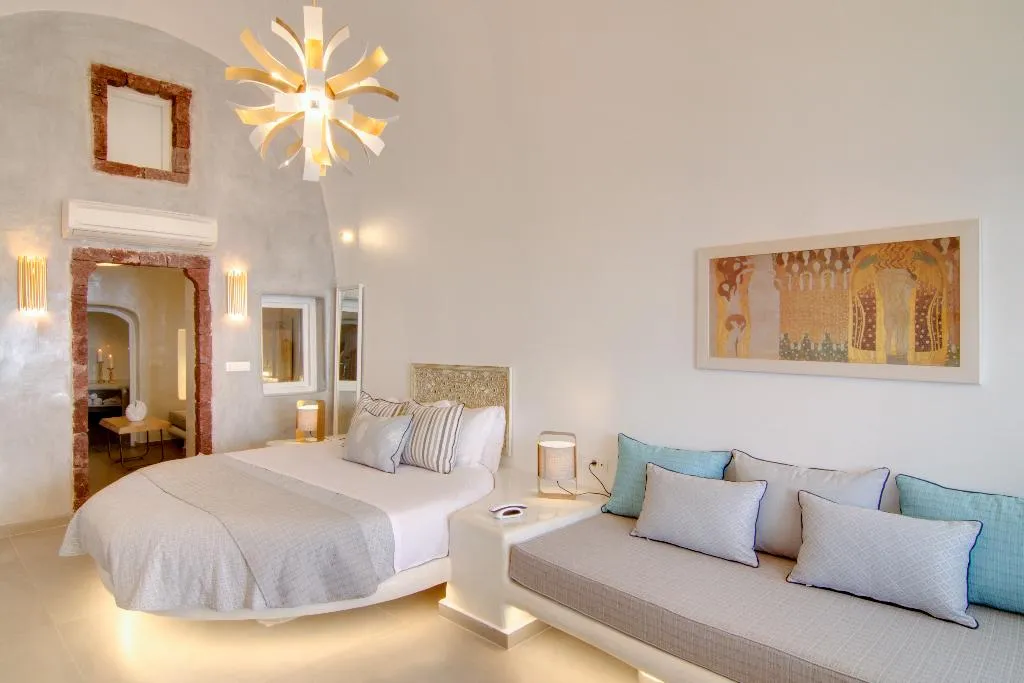 SUITE GRAND Room, Secret Legend Suites, Santorini