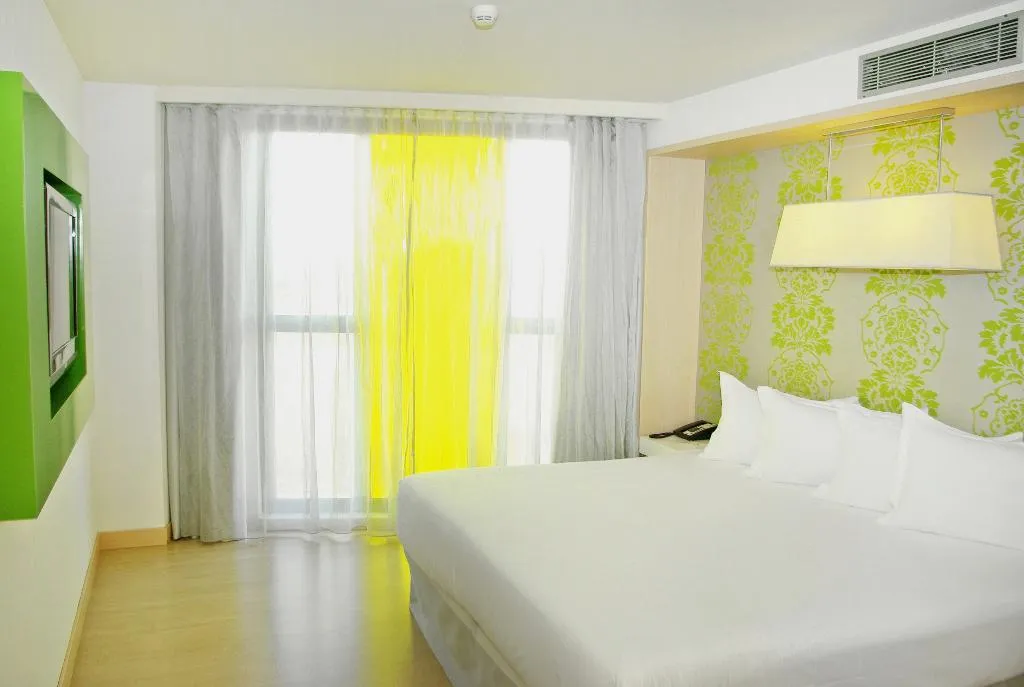 SUITE STANDARD Room, Double Tree by Hilton Girona, Costa Brava