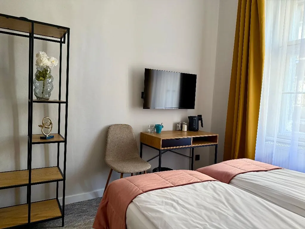 DOUBLE TWO BEDS Room, Milla Apartments, Krakow