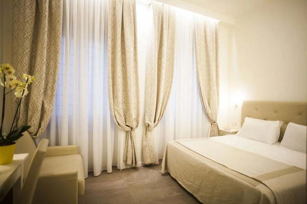 Room, Accademia, Florence