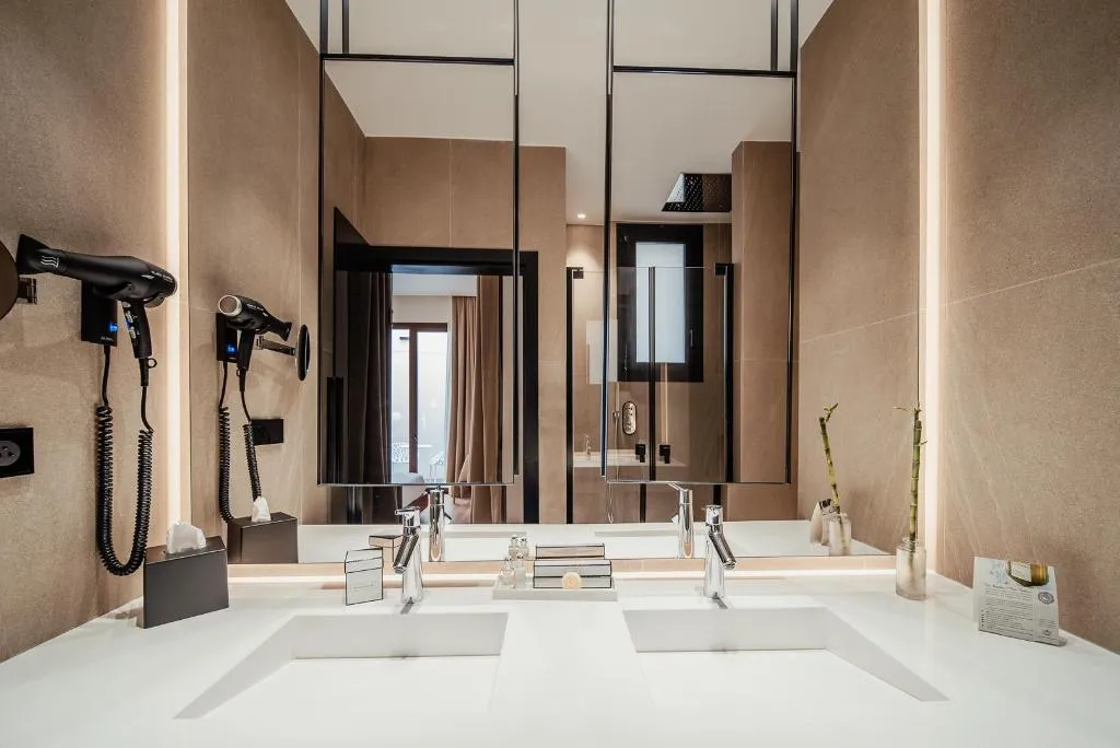 Room, Vincci Unuk, Seville