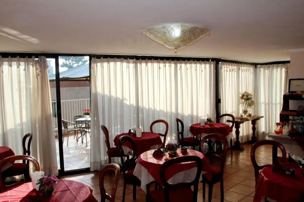 Restaurant, Hotel Santa Caterina, Naples