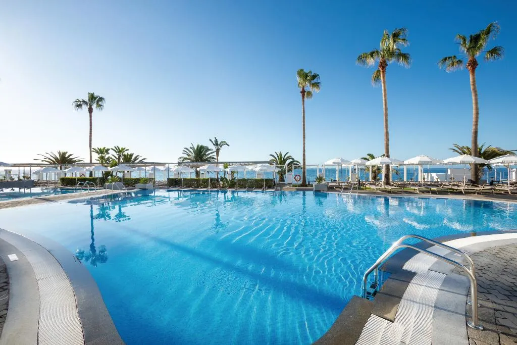 Pool, Hotel Riu Madeira - All Inclusive, Madeira