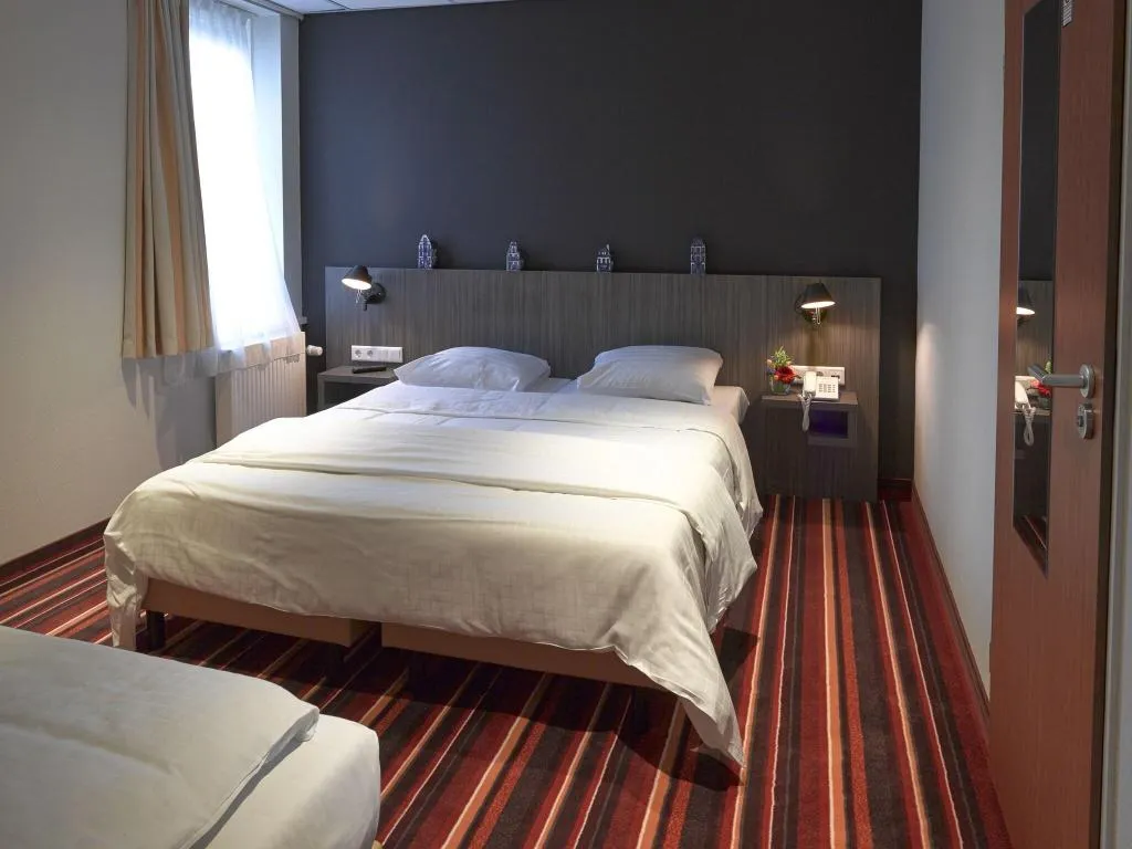 Room, Hotel Mozart, Amsterdam