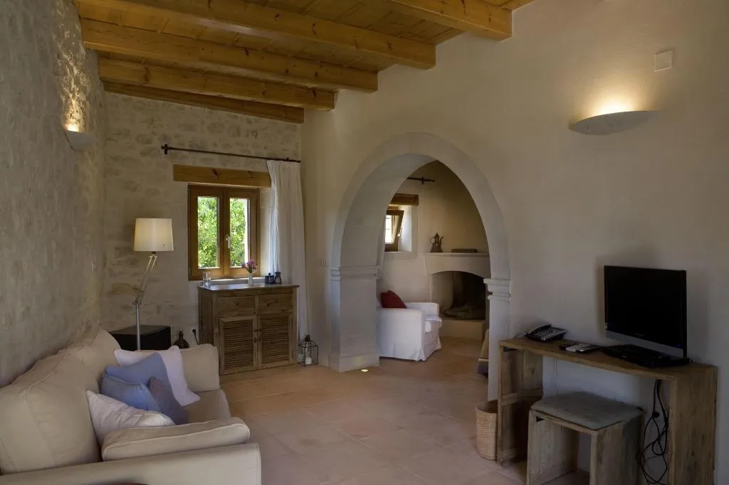 Room, Kapsaliana Village Hotel, Crete