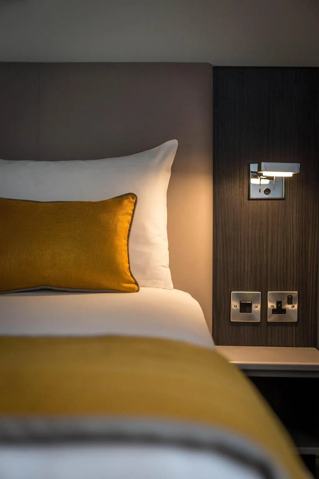 TRIPLE DELUXE QUEEN BED Room, Maldron Hotel Smithfield, Dublin
