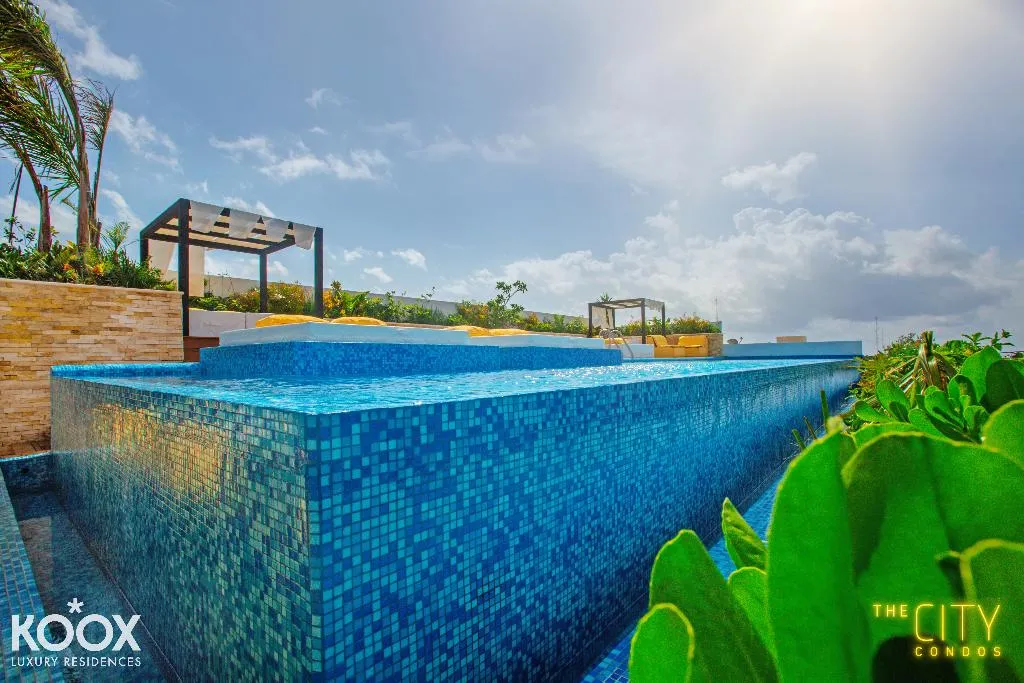 Terrace, KLR The City Condos by Sercotel, Playa Del Carmen