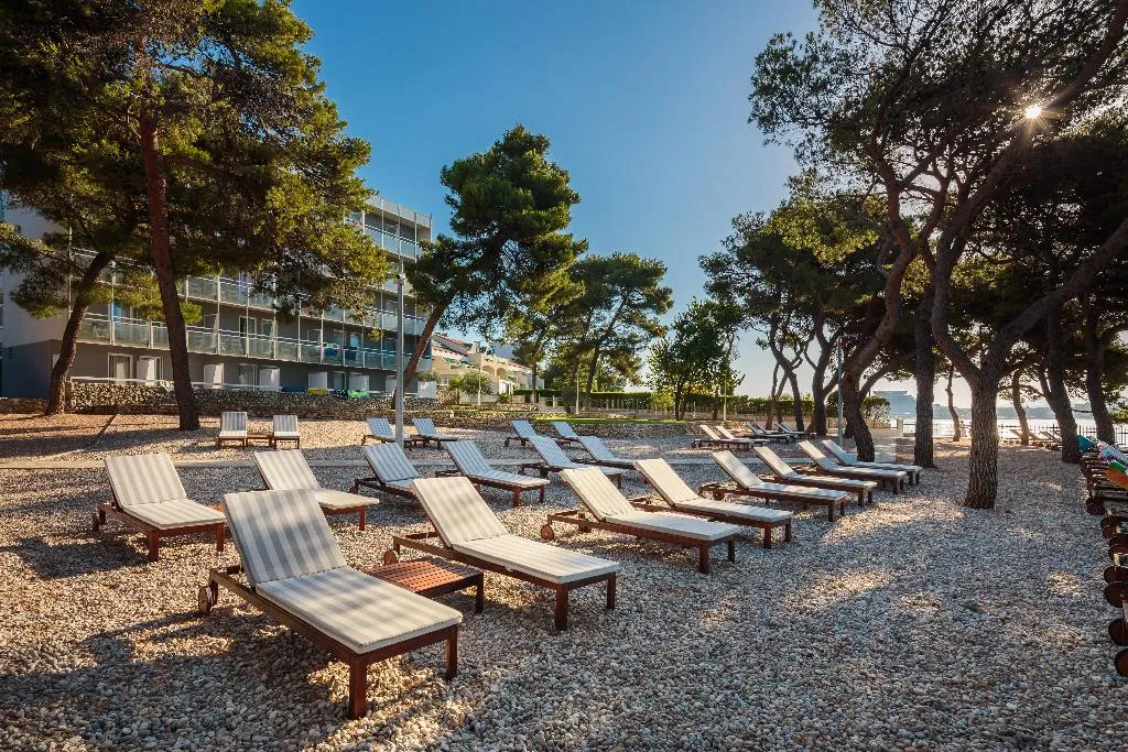 Beach, Villas Arausana and Antonina, Split