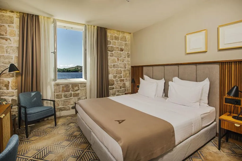 Room, Armerun Heritage Hotel & Residences, Split