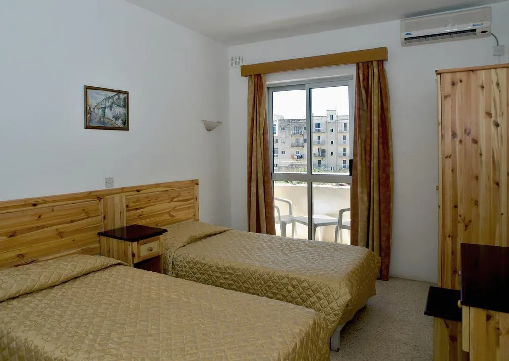 APARTMENT ONE BEDROOM Room, Cardor Holiday Complex, Malta