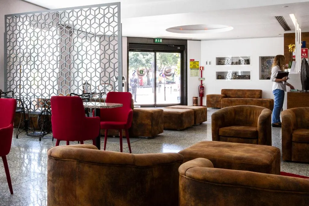 Lobby, A.S. Lisboa, Lisbon