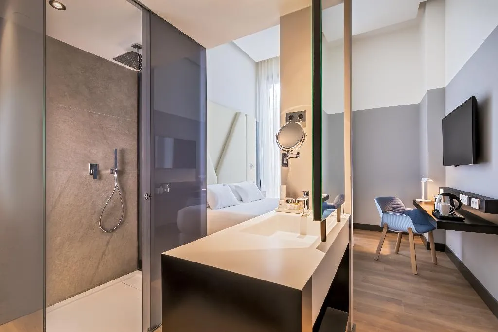 Double or Twin DELUXE Room, Occidental Diagonal 414, Barcelona