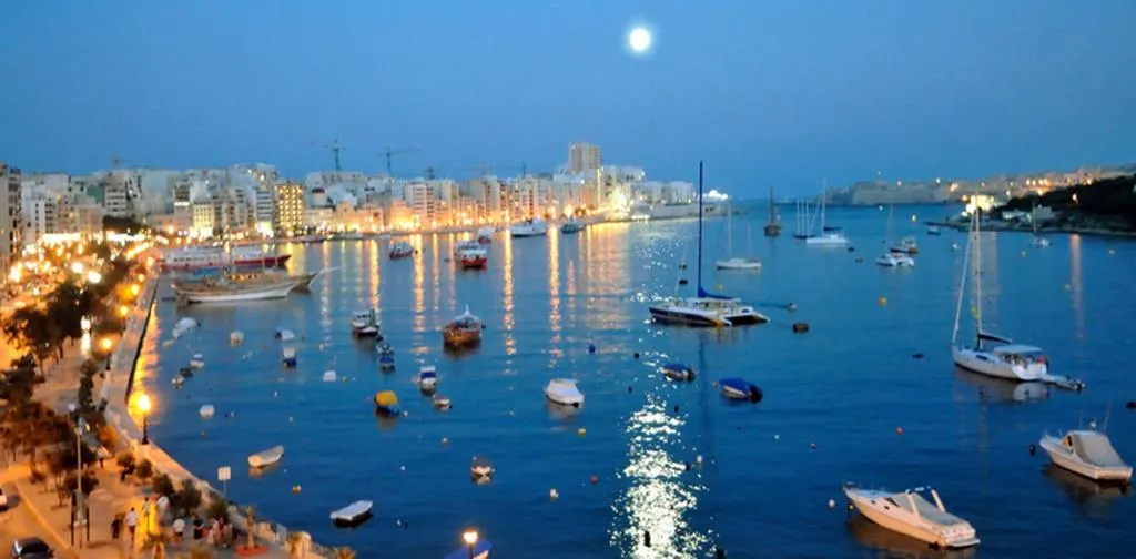 Sports and Entertainment, Isola Del Mar Home, Malta