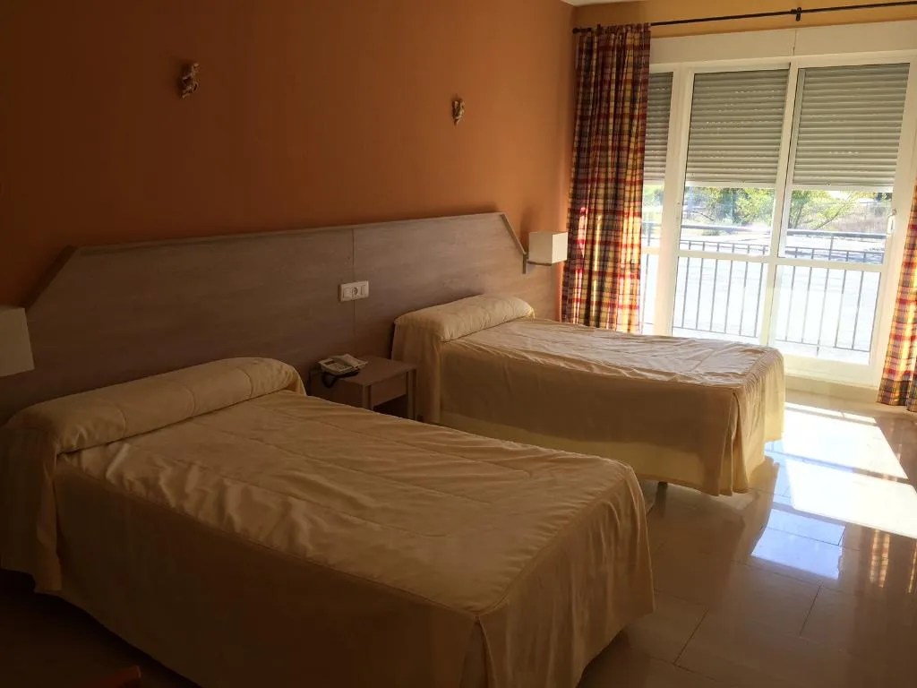 DOUBLE STANDARD Room, Manzanares, Madrid