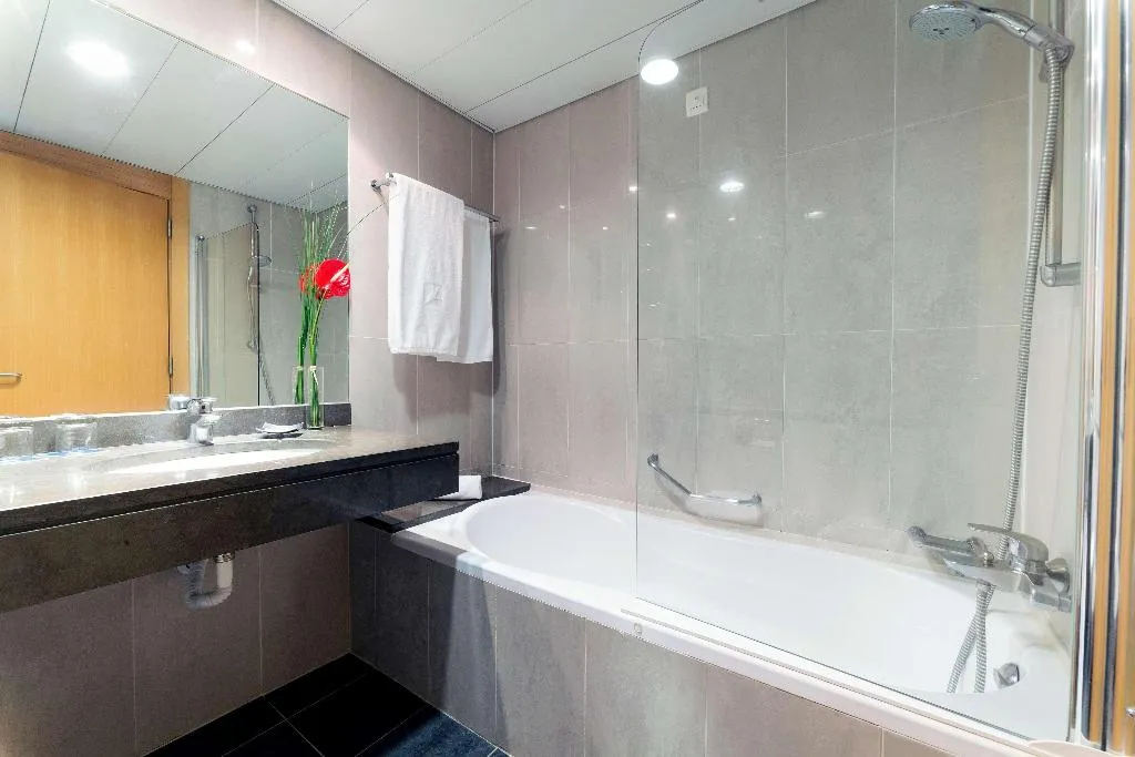 Room, SANA Sesimbra, Lisbon
