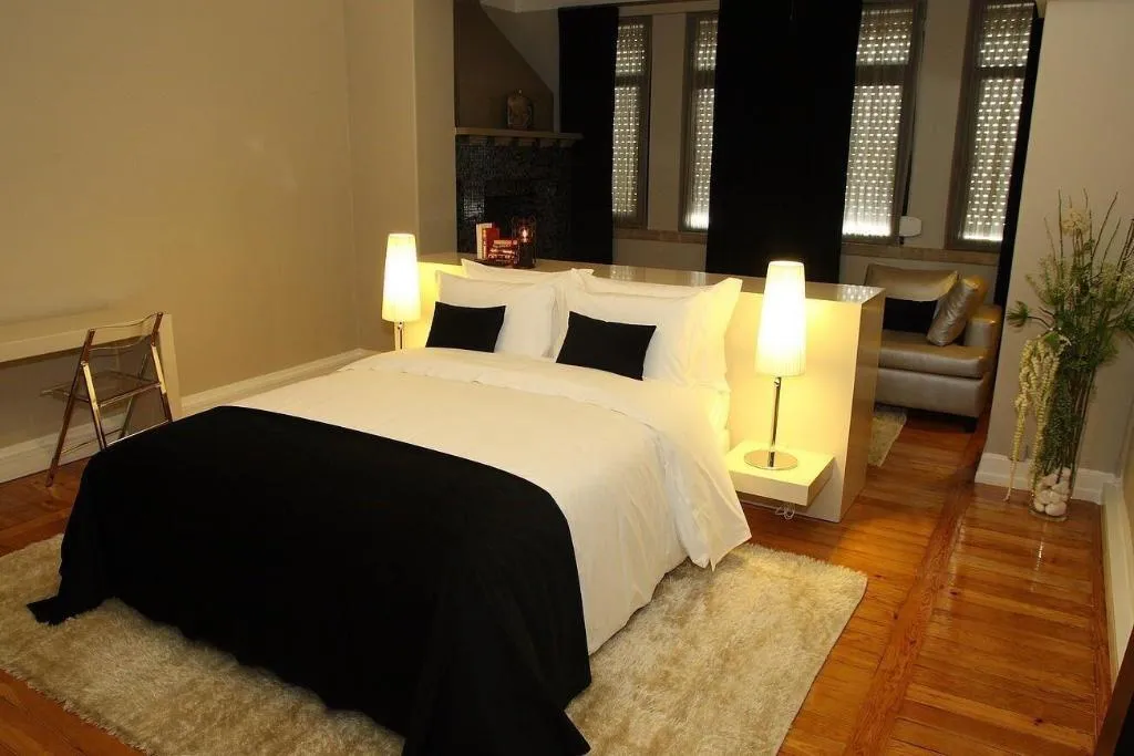 Room, Castilho House, Lisbon