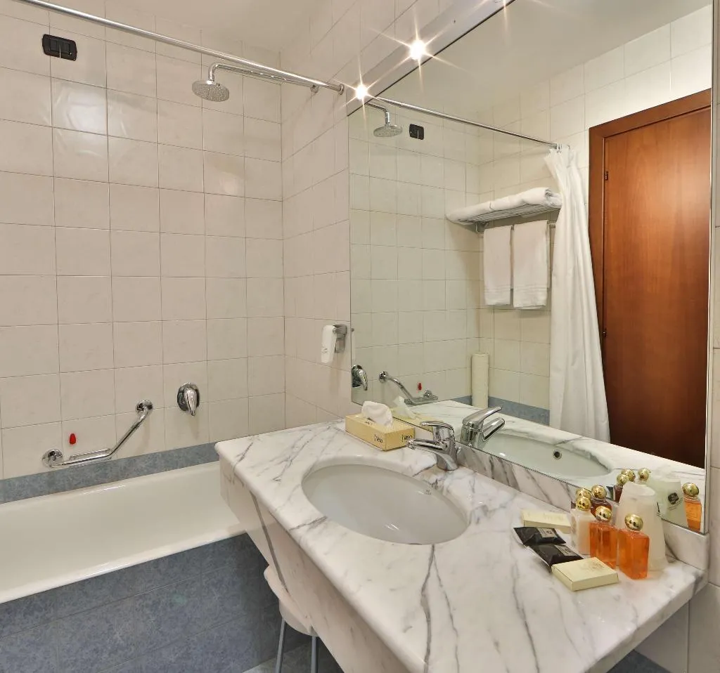 DOUBLE STANDARD Room, Best Western Cavalieri della Corona, Milan