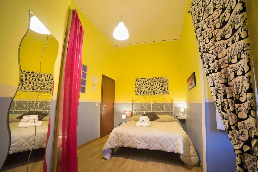 Room, P.C. Boutique H. Napoli Centro, Naples