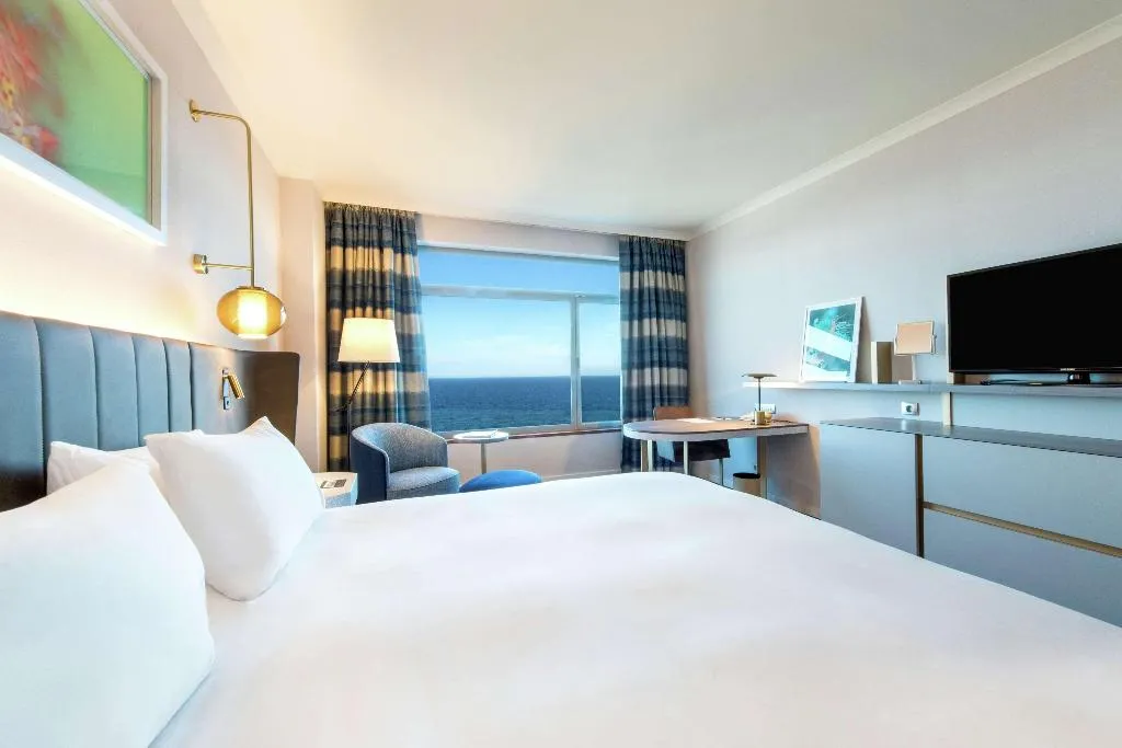 DOUBLE EXECUTIVE SEA VIEW Room, Hilton Diagonal Mar Barcelona, Barcelona