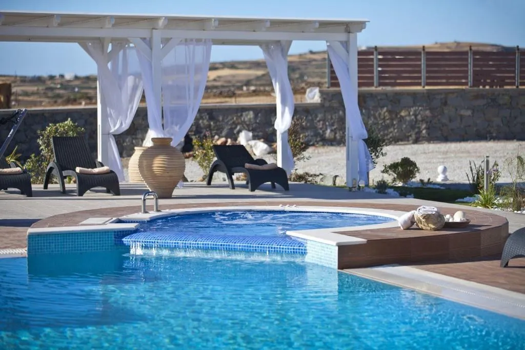 Sports and Entertainment, Miland Suites, Santorini