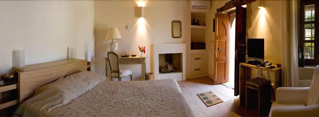 Room, Kapsaliana Village Hotel, Crete