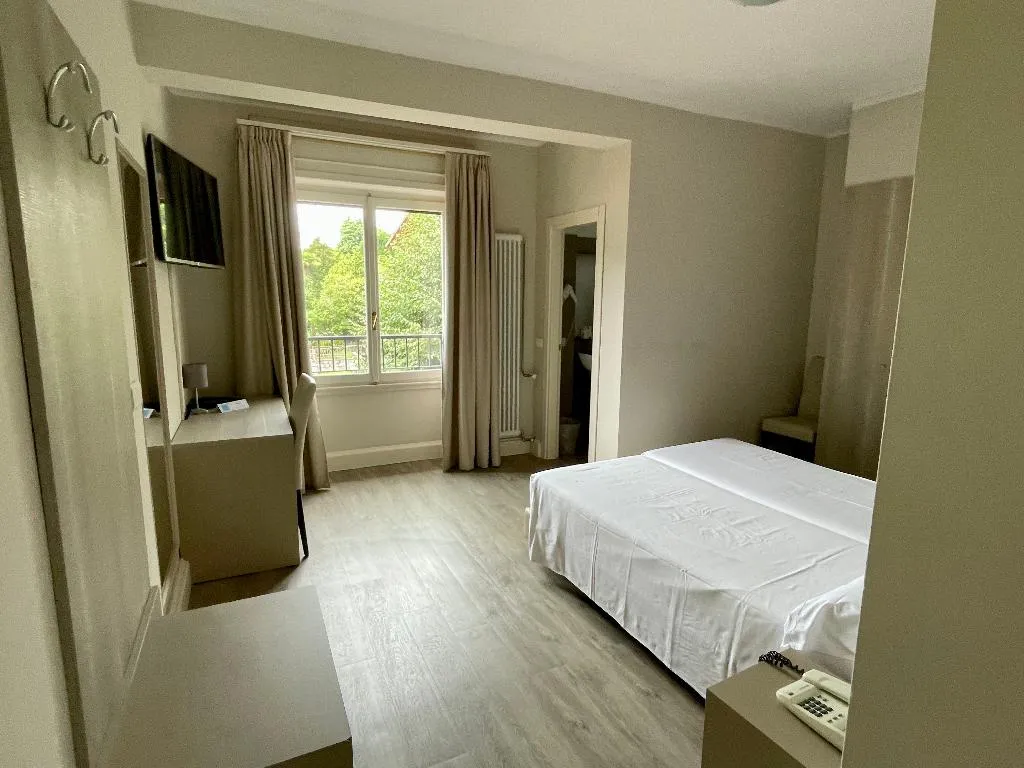 DOUBLE CLASSIC Room, Hotel Bazzoni et Du Lac, Milan