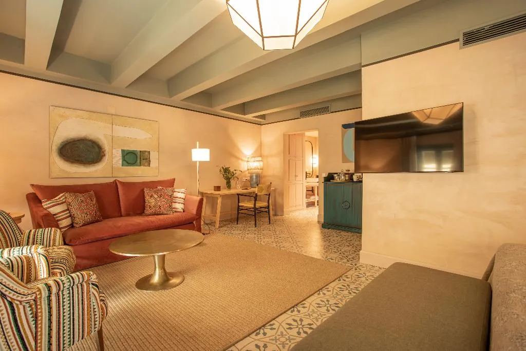 JUNIOR SUITE STANDARD Room, Hospes Las Casas del Rey de Baeza,, Seville