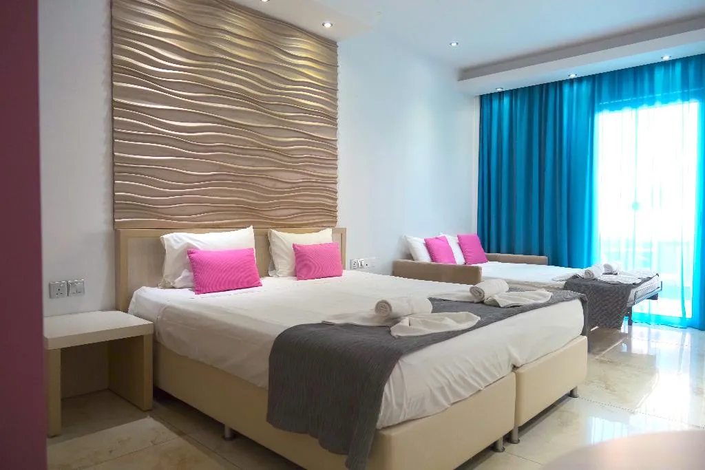 Double or Twin LUXURY Room, Loutsiana Hotel & Apartments, Cyprus