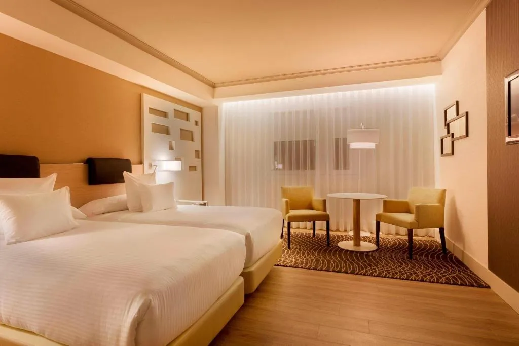 TWIN PREMIUM Room, Marriott Hotel Madrid Auditorium, Madrid