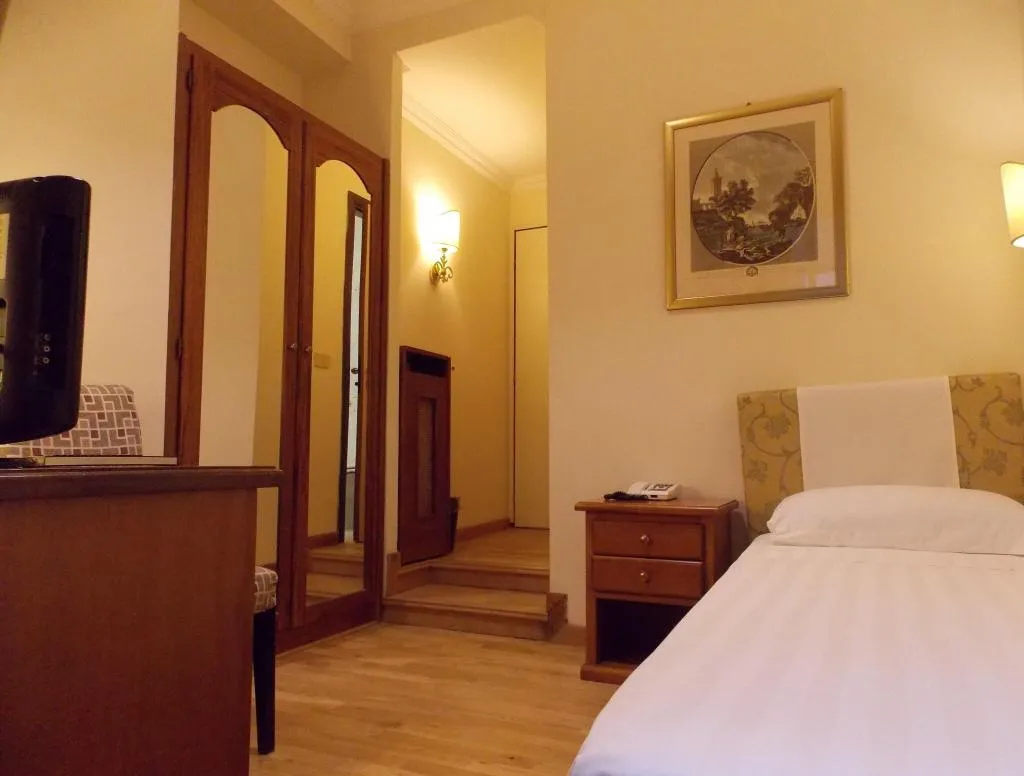 SINGLE STANDARD Room, Hotel Cortina Roma, Rome