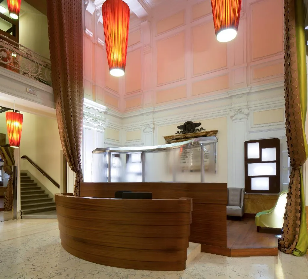 Lobby, Repubblica Firenze Luxury Apartment UNA Esperienze, Florence