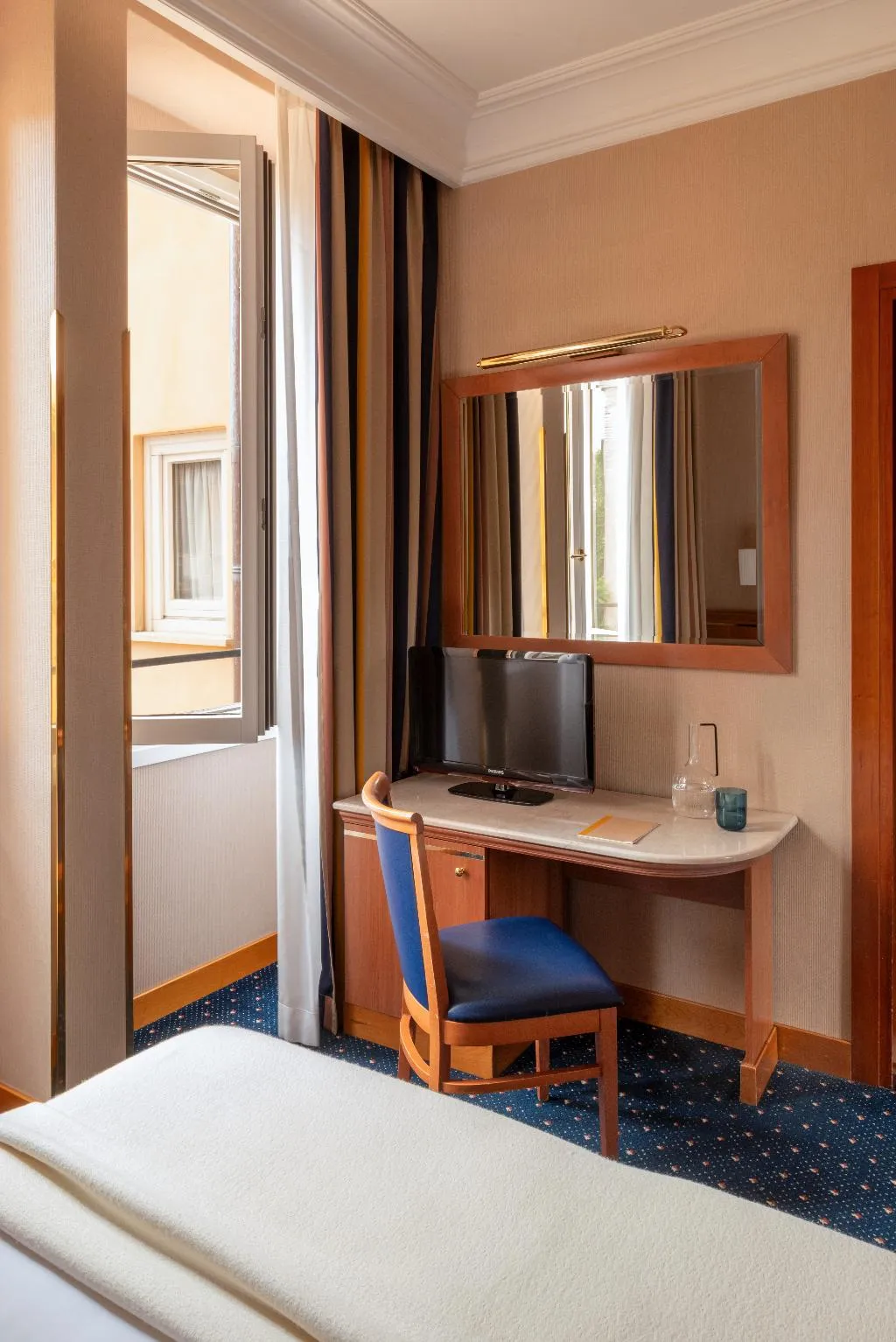 Double or Twin SUPERIOR Room, Diocleziano, Rome