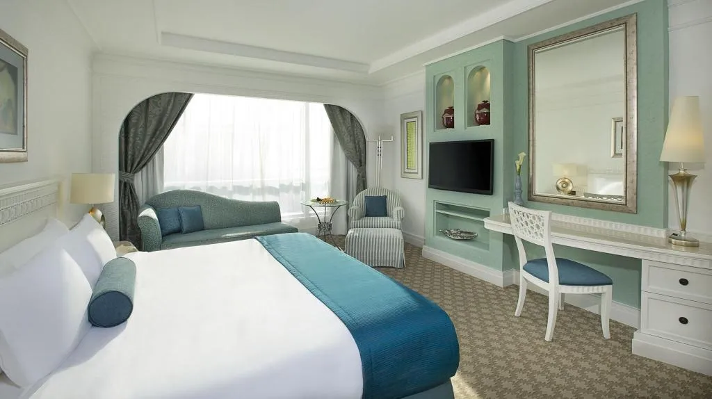 Room, Habtoor Grand Resort, Autograph Collection, Dubai